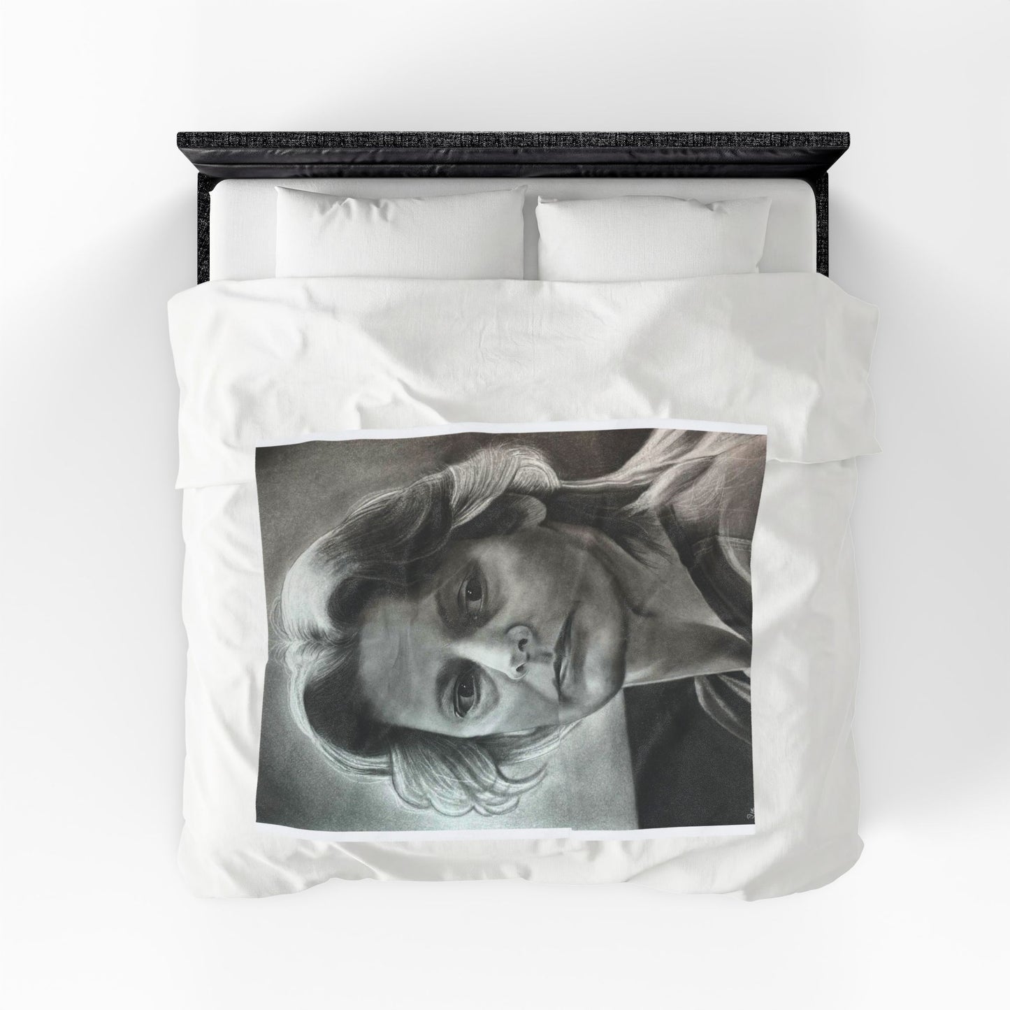 Aileen Wuornus True Crime Velveteen Plush Blanket – Home Decor Throw