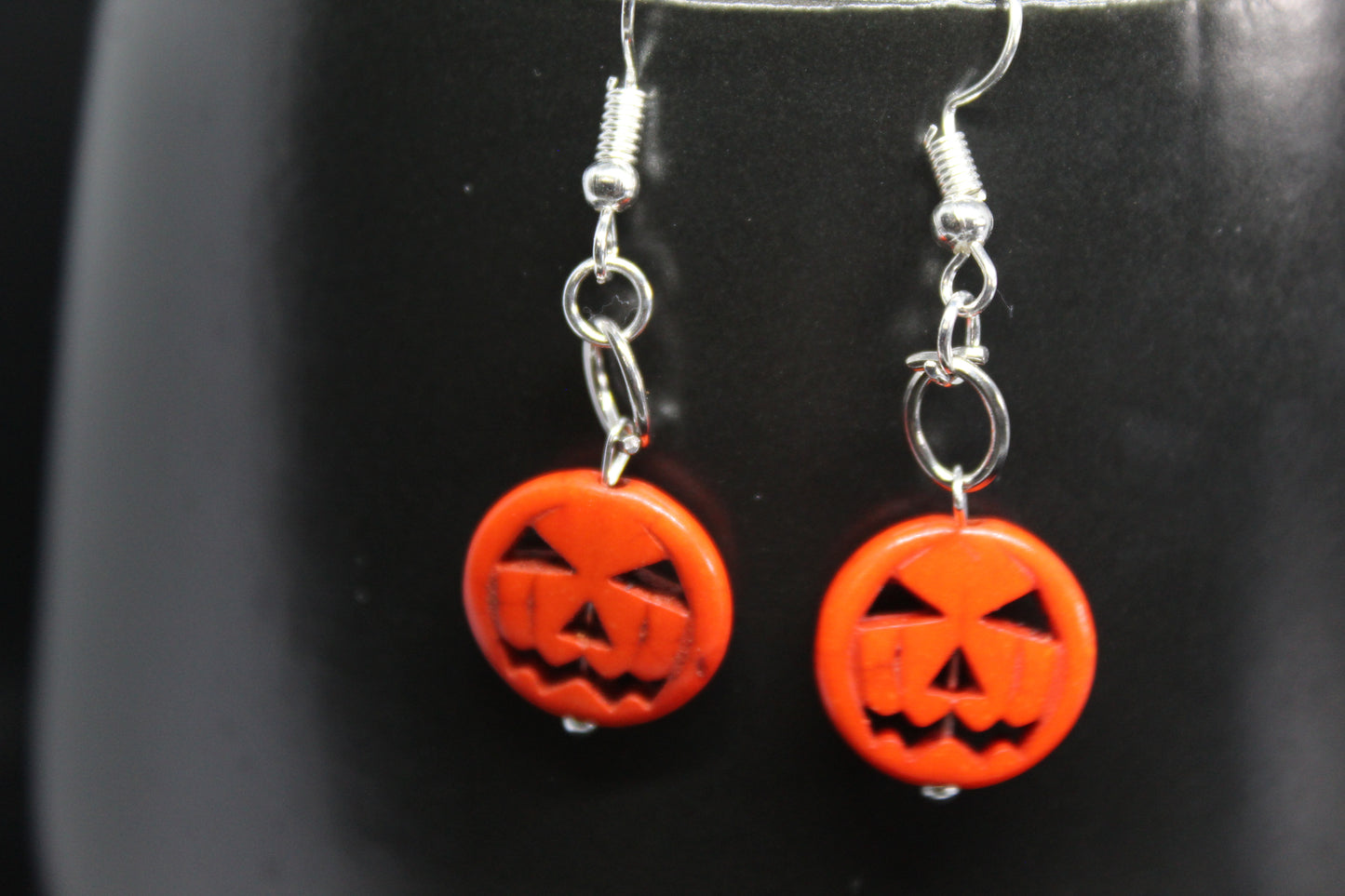 Vintage Style Pumpkin Drop Earrings Jewelry Spooky Halloween Witchy