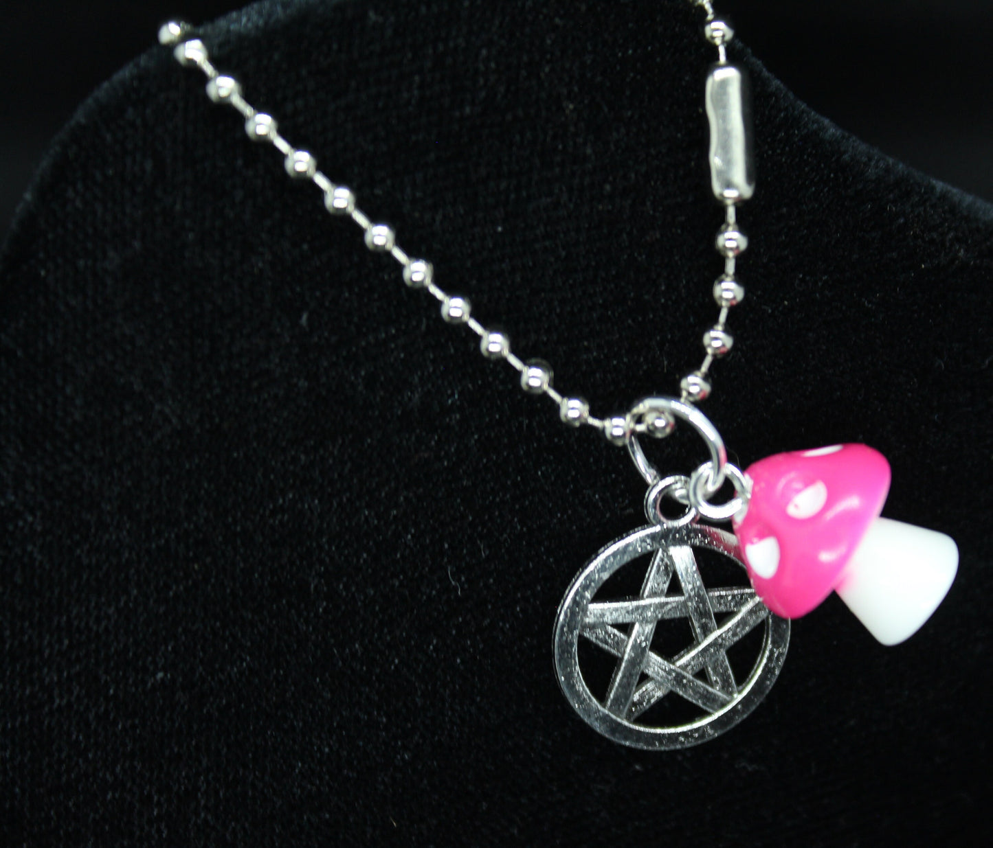 Pink Mushroom Pentacle Necklace Crystal Witch Witchy Jewelry Witchcraft Wicca Wiccan Pagan Metaphysical
