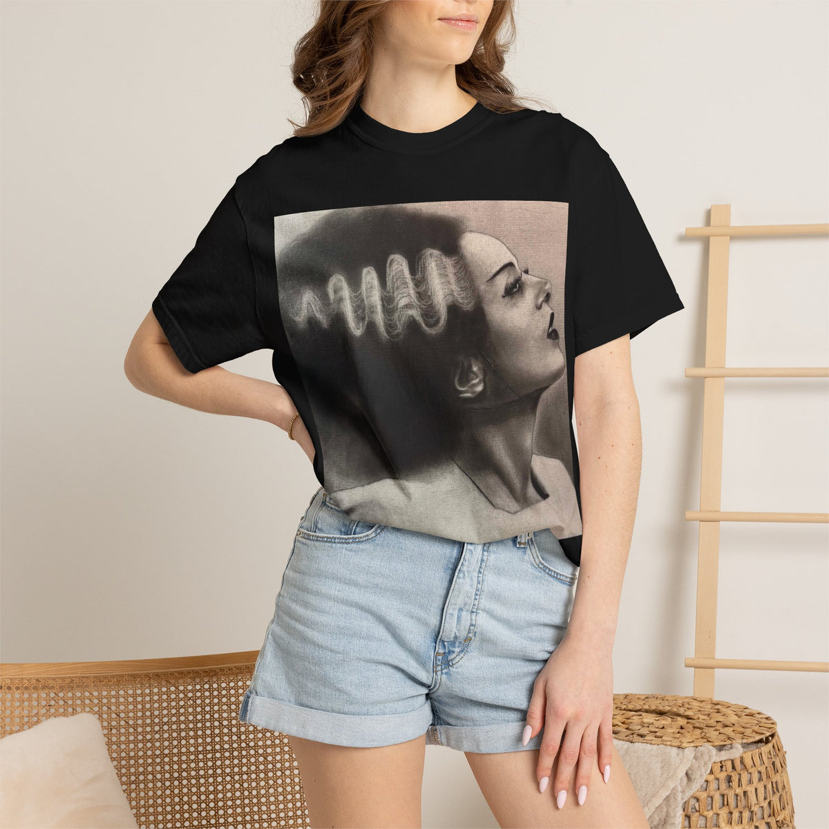 Bride of Frankenstein Portrait T-shirt | Vintage Horror Original Art Illustration Clothing Gothic