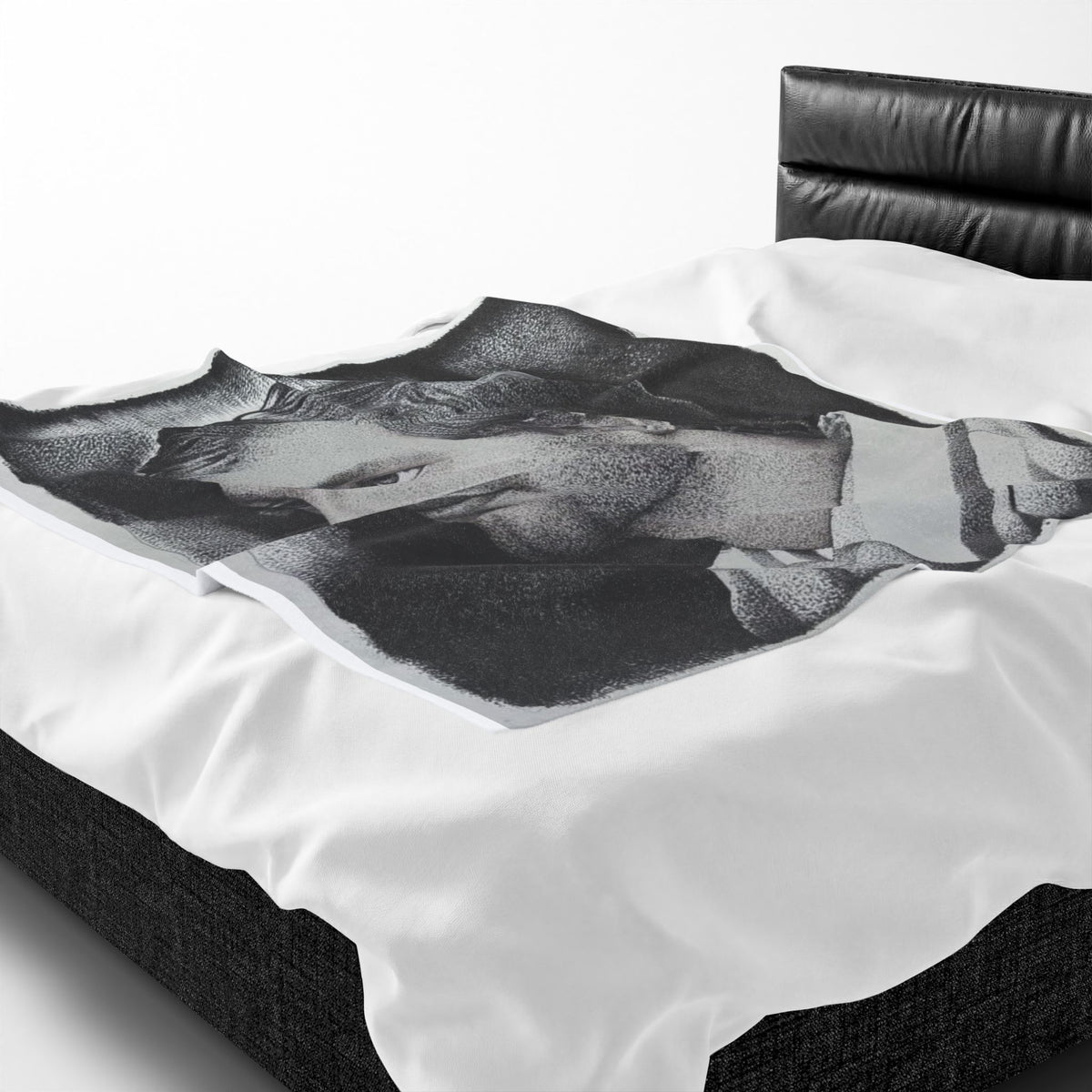 Original Art Jeffrey Dahmer True Crime Velveteen Plush Blanket Home Decor Throw